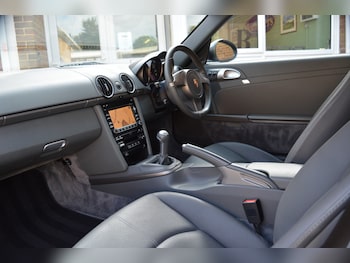 Used Porsche Cayman 2010 for sale - 79317716: Photo