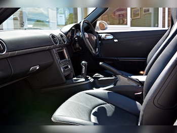 Used Porsche Boxster 2006 for sale - 77232110: Photo