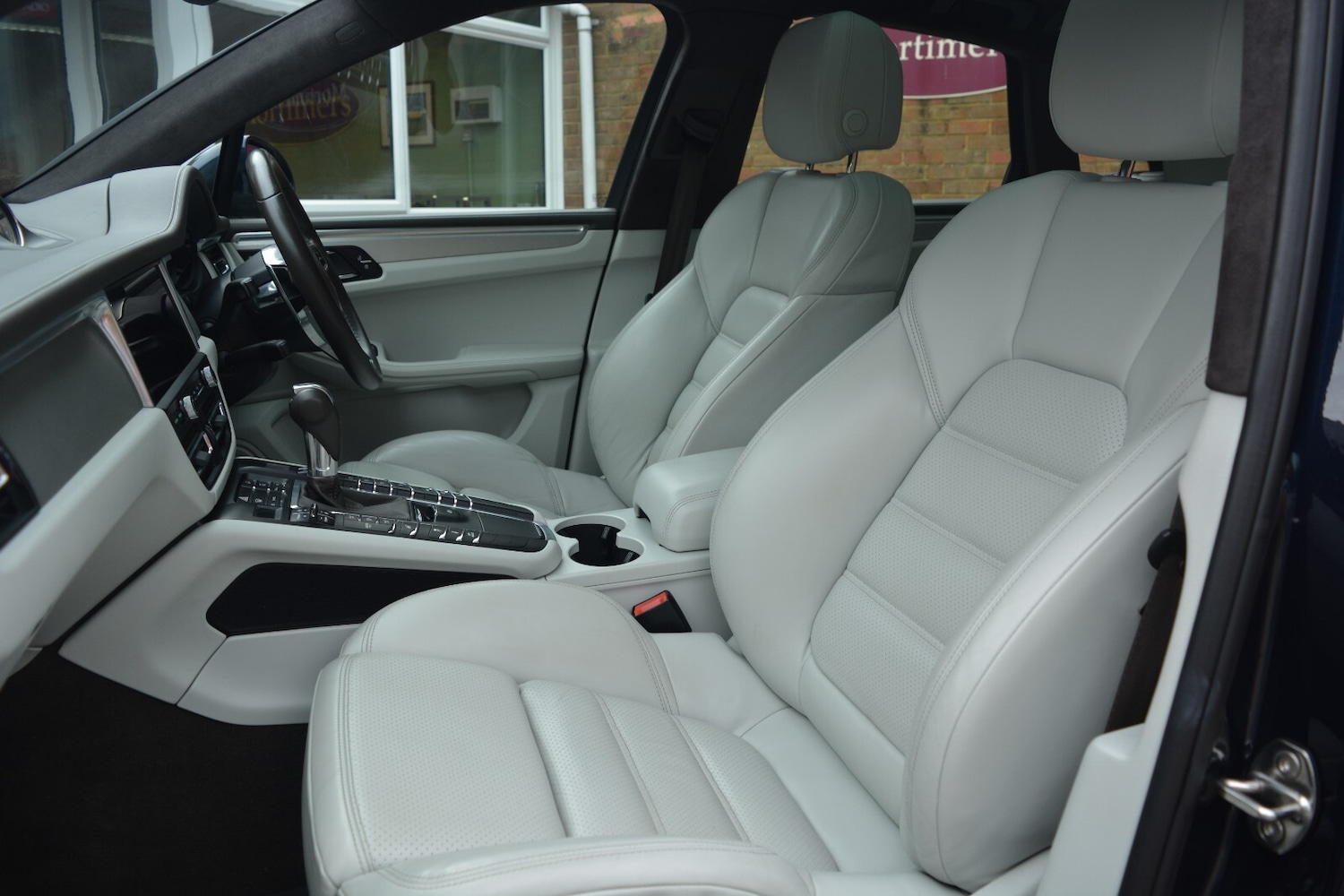 Used Porsche Macan 2019 for sale - 77247949: Photo 21