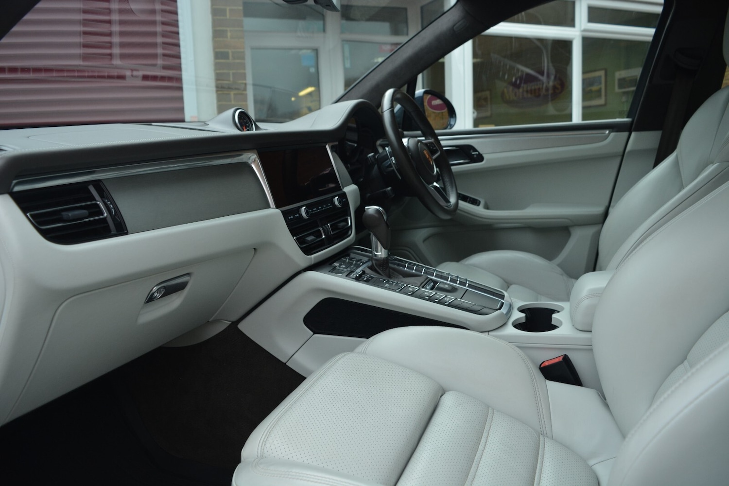 Used Porsche Macan 2019 for sale - 77247949: Photo 4