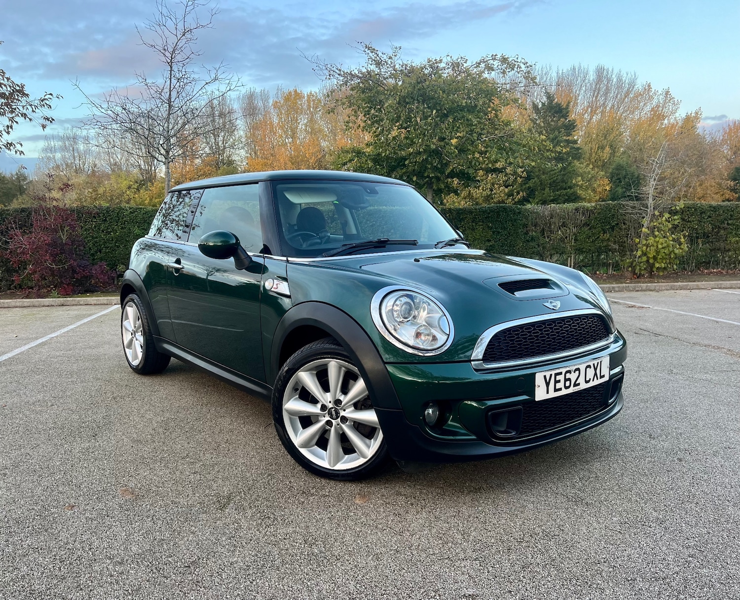 Used MINI Hatch 2012 for sale - 76410303: Photo 1