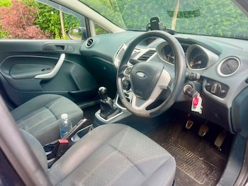 Used Ford Fiesta 2010 for sale - 79173602: Photo