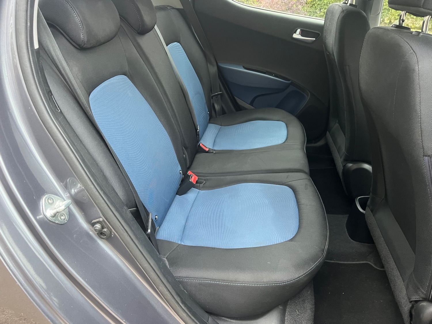 Used Hyundai i10 2015 for sale - 76114394: Photo 8
