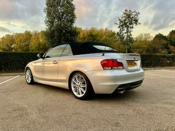 Used BMW 1 Series 2010 for sale - 76195933: Photo 2