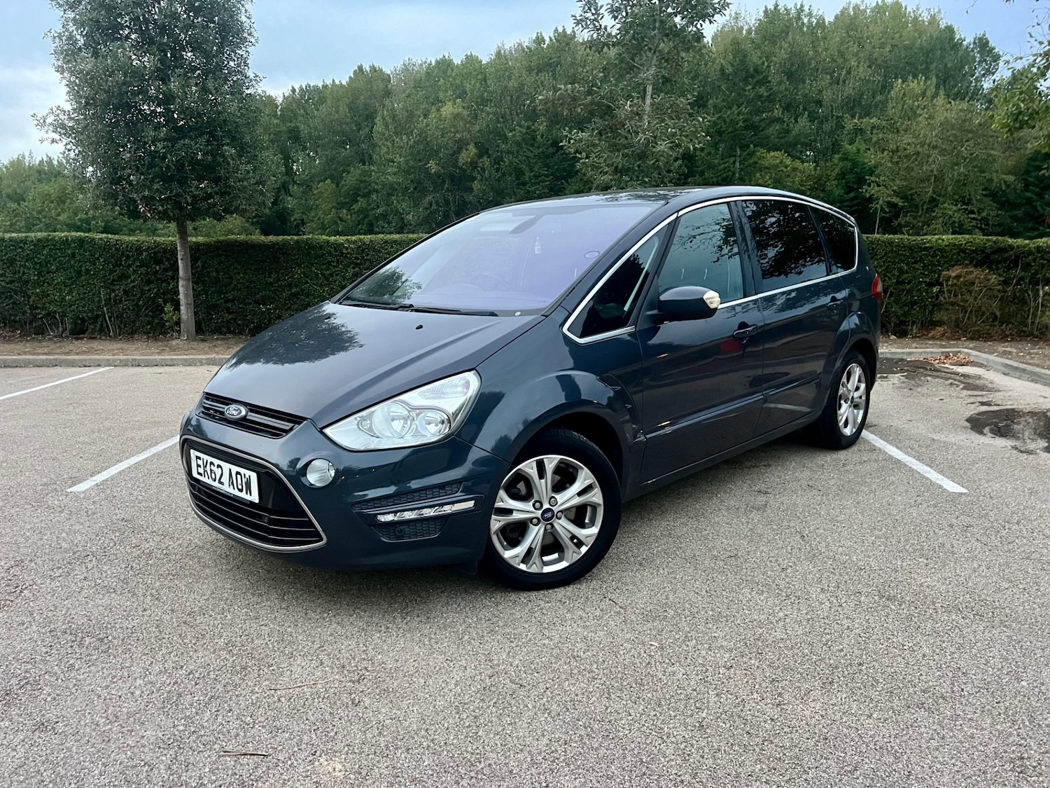 Used Ford S-Max 2012 for sale - 76299679: Photo 3