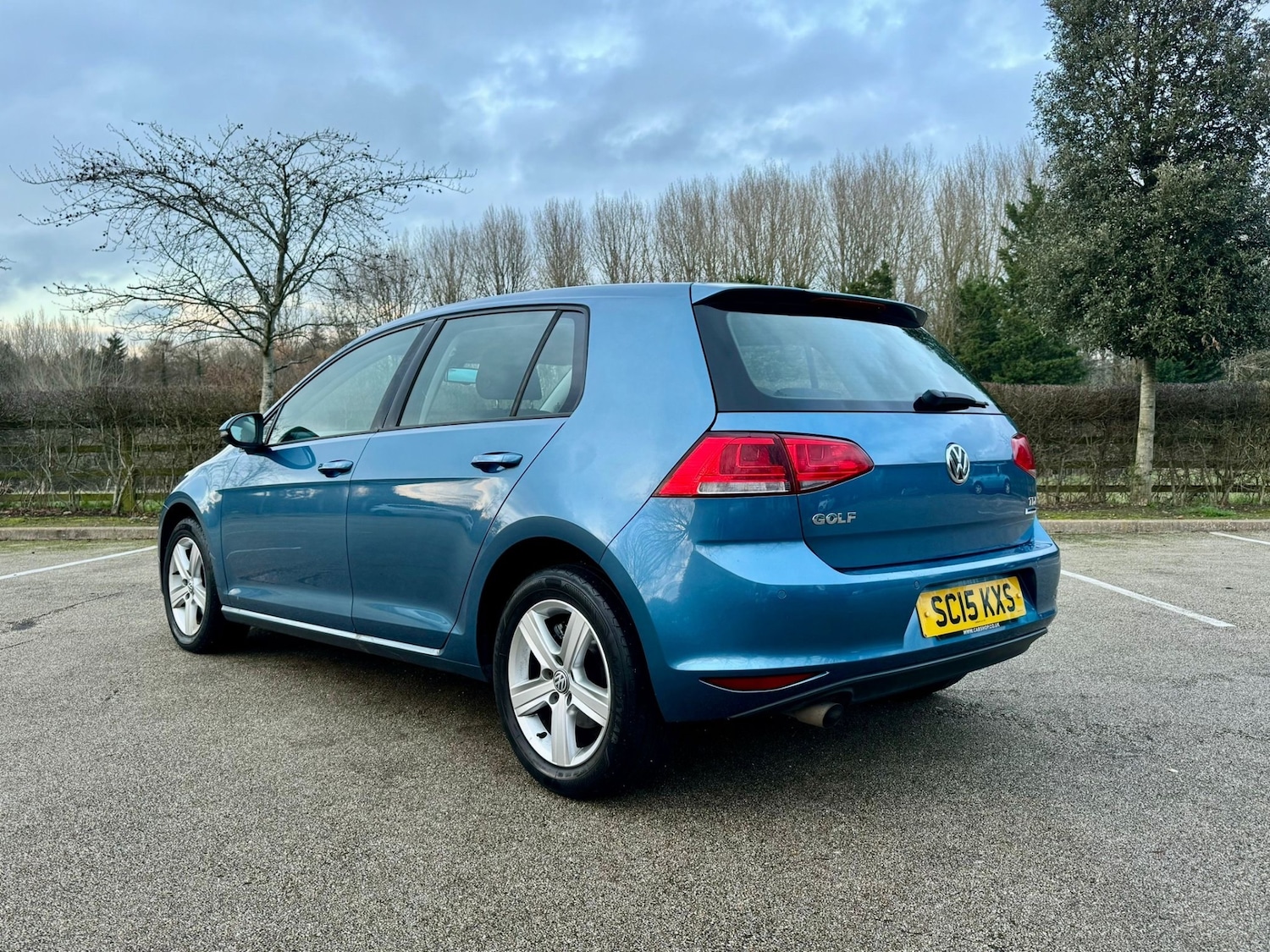 Used Volkswagen Golf 2015 for sale - 77554924: Photo 2