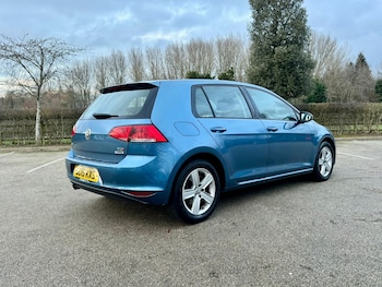 Used Volkswagen Golf 2015 for sale - 77554924: Photo