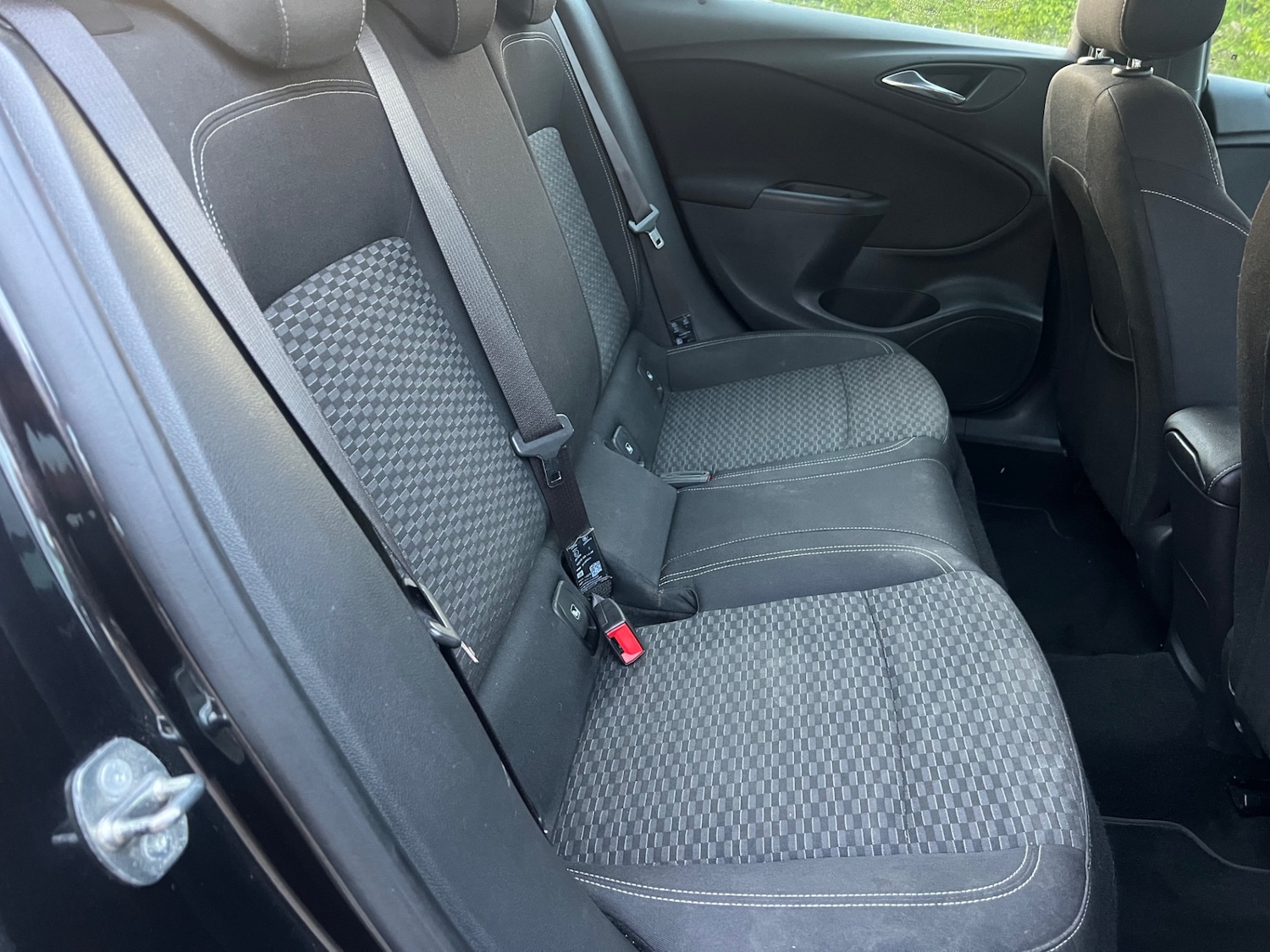 Used Vauxhall Astra 2016 for sale - 78089080: Photo 6