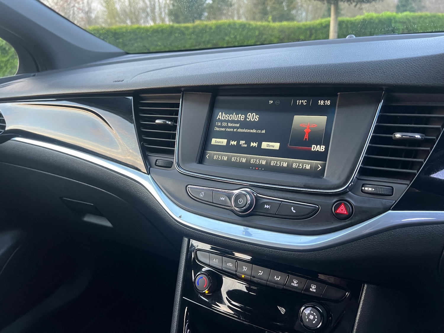 Used Vauxhall Astra 2016 for sale - 78089080: Photo 8