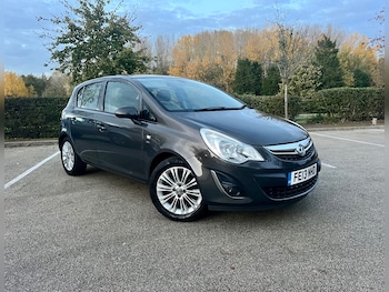 Vauxhall - Corsa