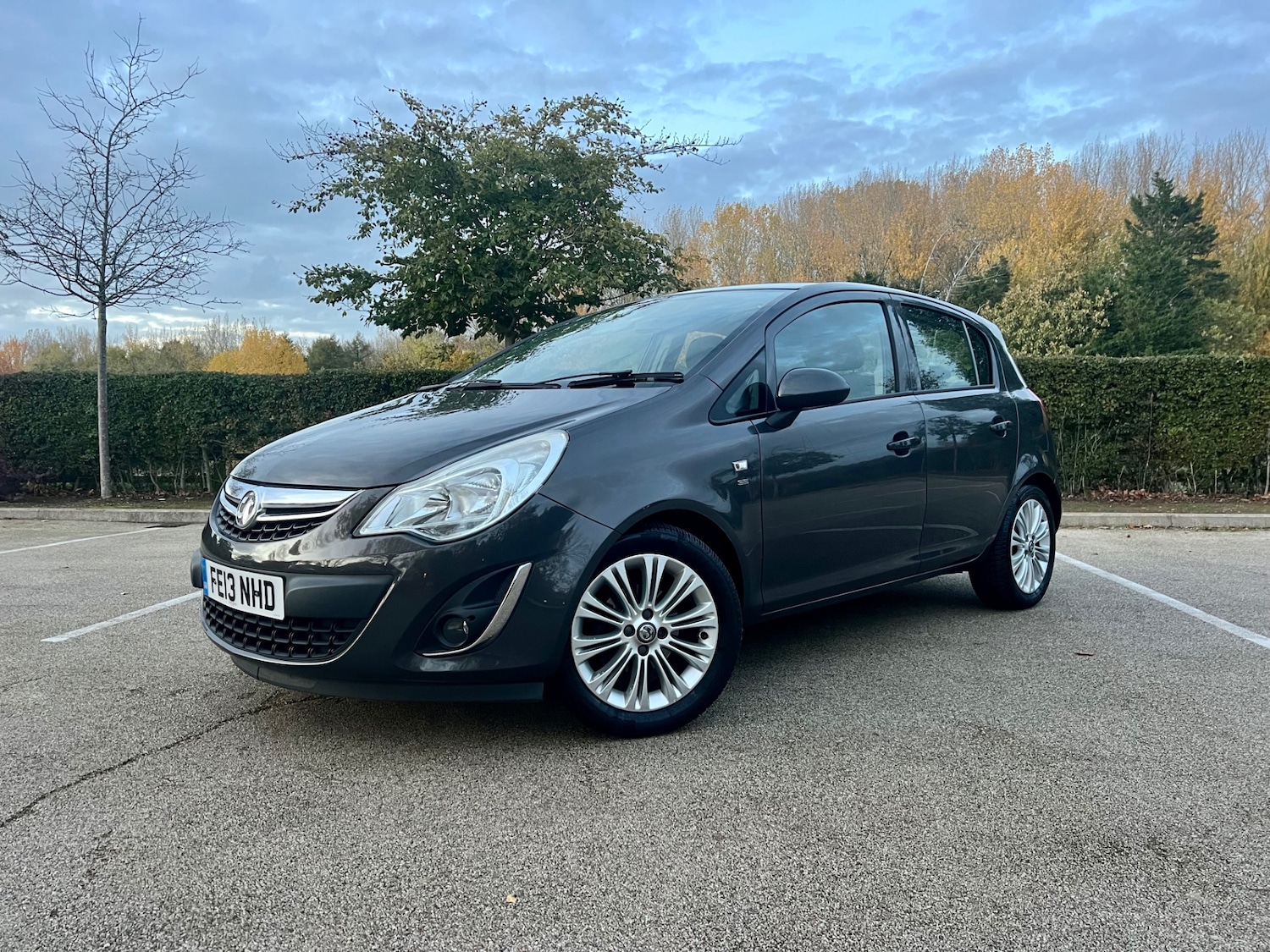 Used Vauxhall Corsa 2013 for sale - 76410300: Photo 3