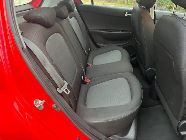 Used Hyundai i20 2014 for sale - 76114410: Photo 7