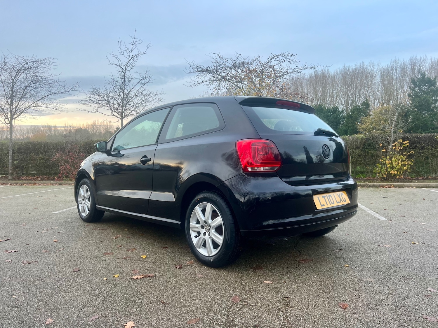 Used Volkswagen Polo 2010 for sale - 76672526: Photo 2