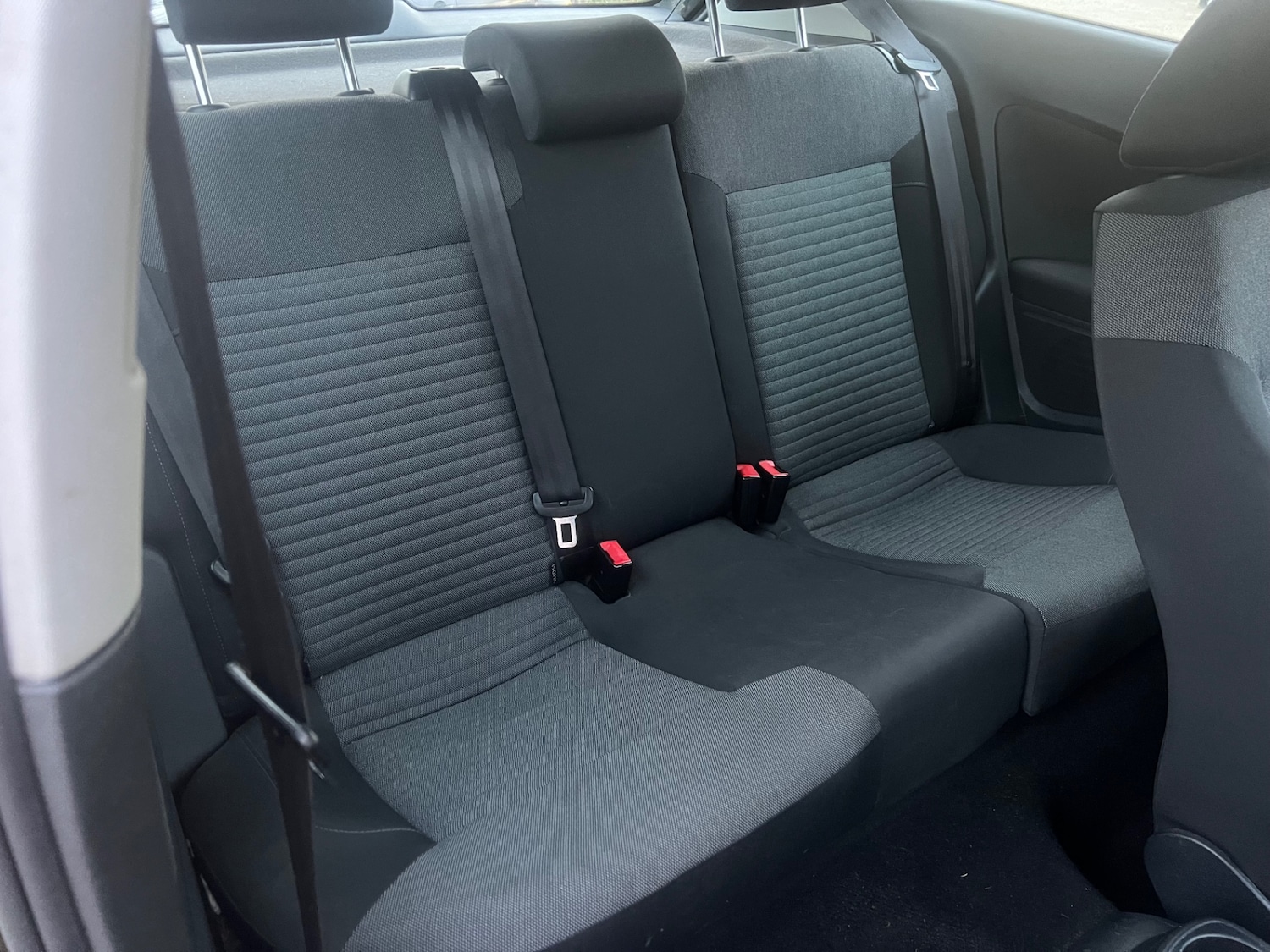 Used Volkswagen Polo 2010 for sale - 76672526: Photo 6