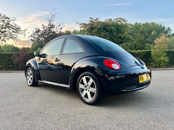 Used Volkswagen Beetle 2007 for sale - 75649730: Photo