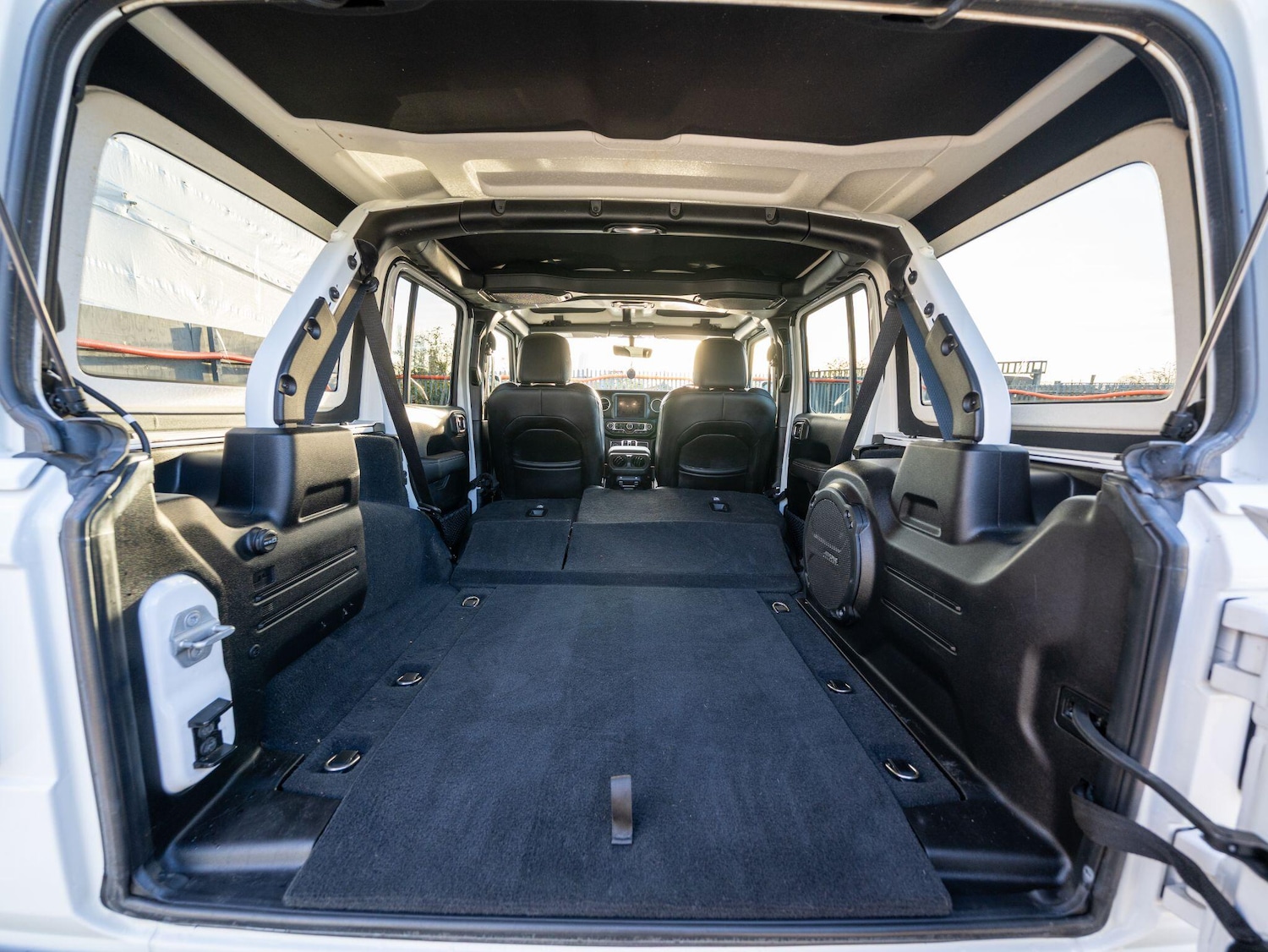 Used Jeep Wrangler 2019 for sale - 77898582: Photo 85