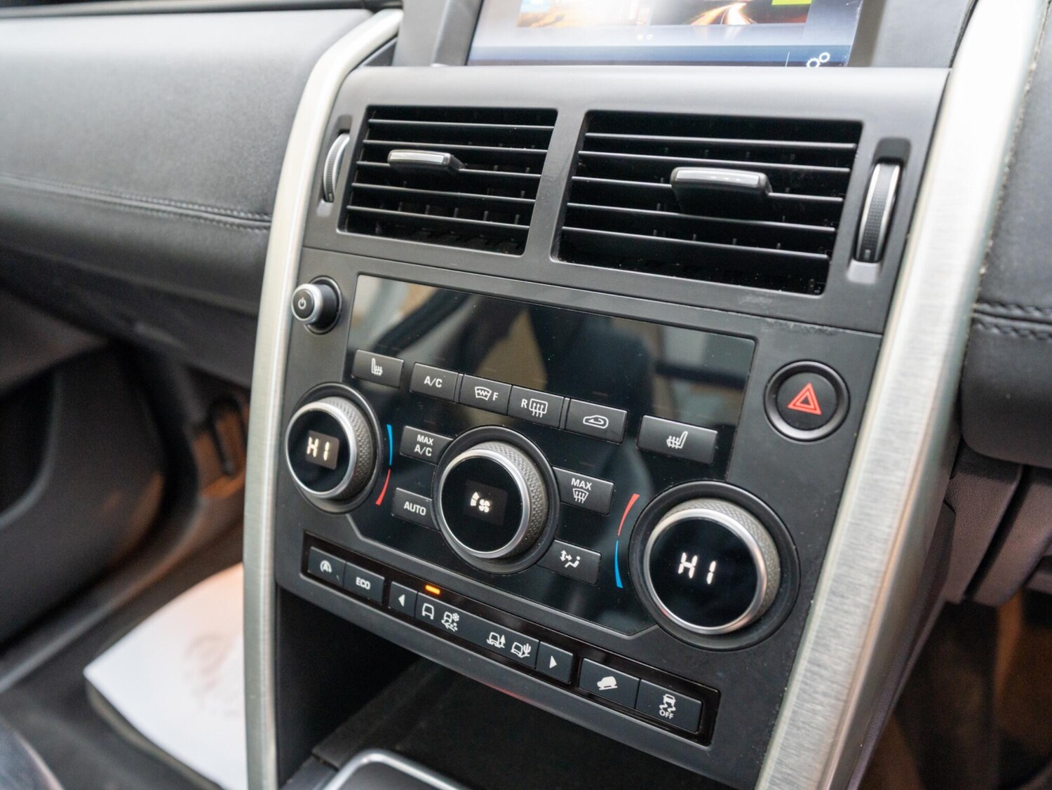 Used Land Rover Discovery Sport 2017 for sale - 77688846: Photo 12