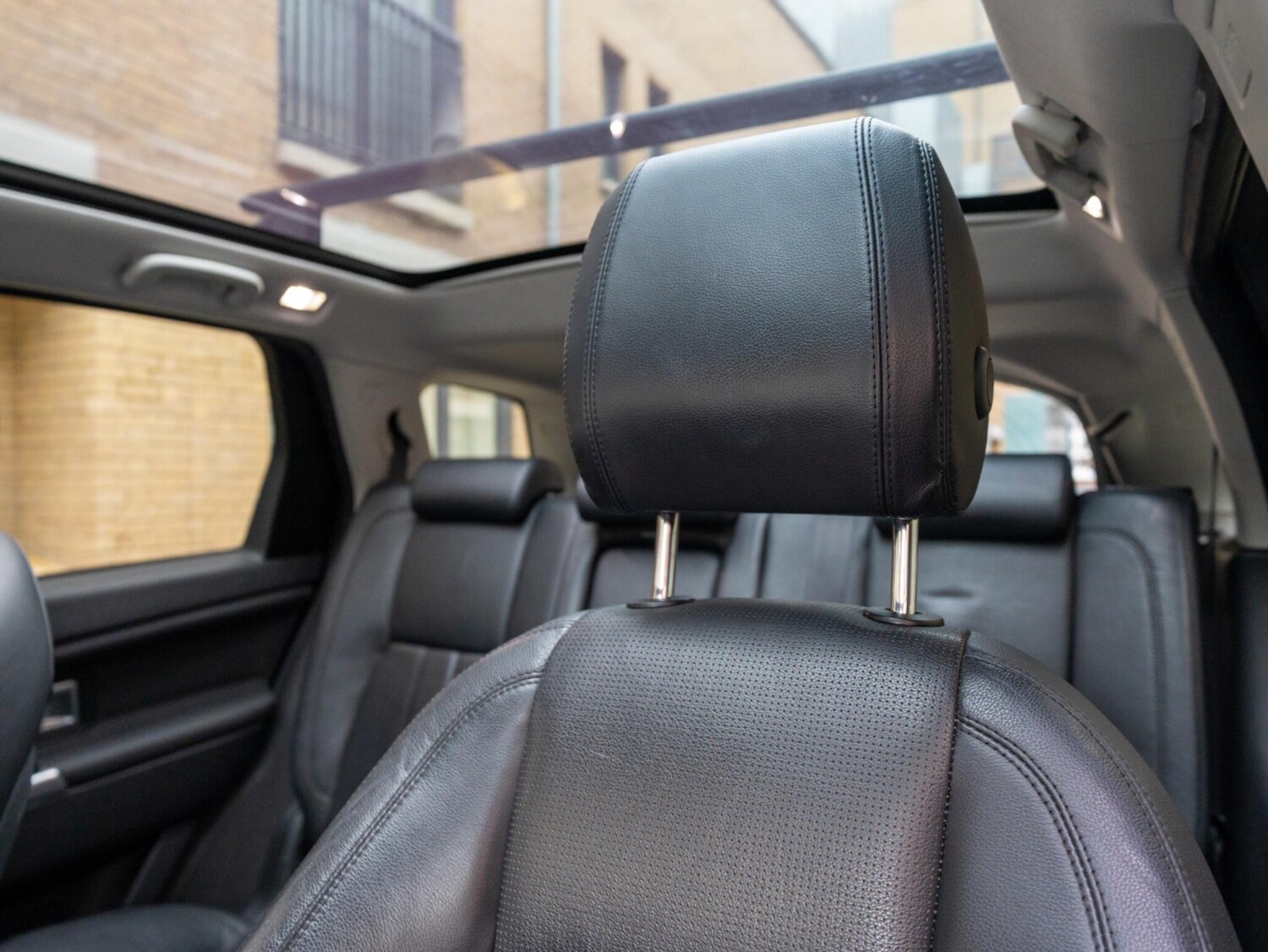 Used Land Rover Discovery Sport 2017 for sale - 77688846: Photo 24