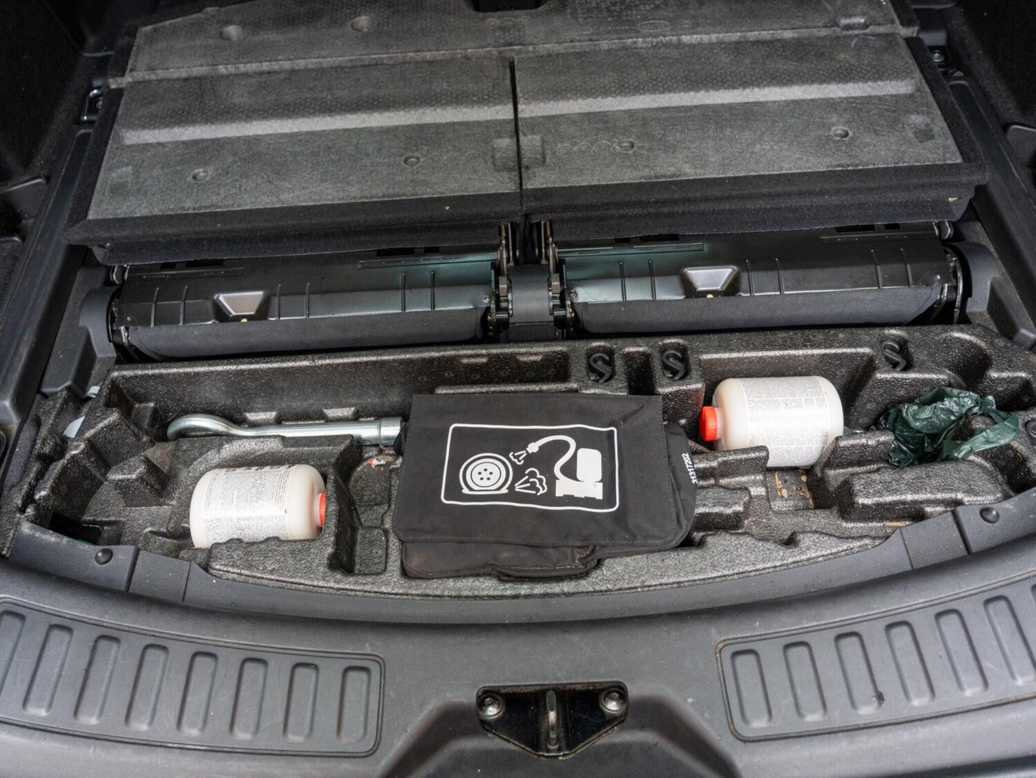 Used Land Rover Discovery Sport 2017 for sale - 77688846: Photo 36