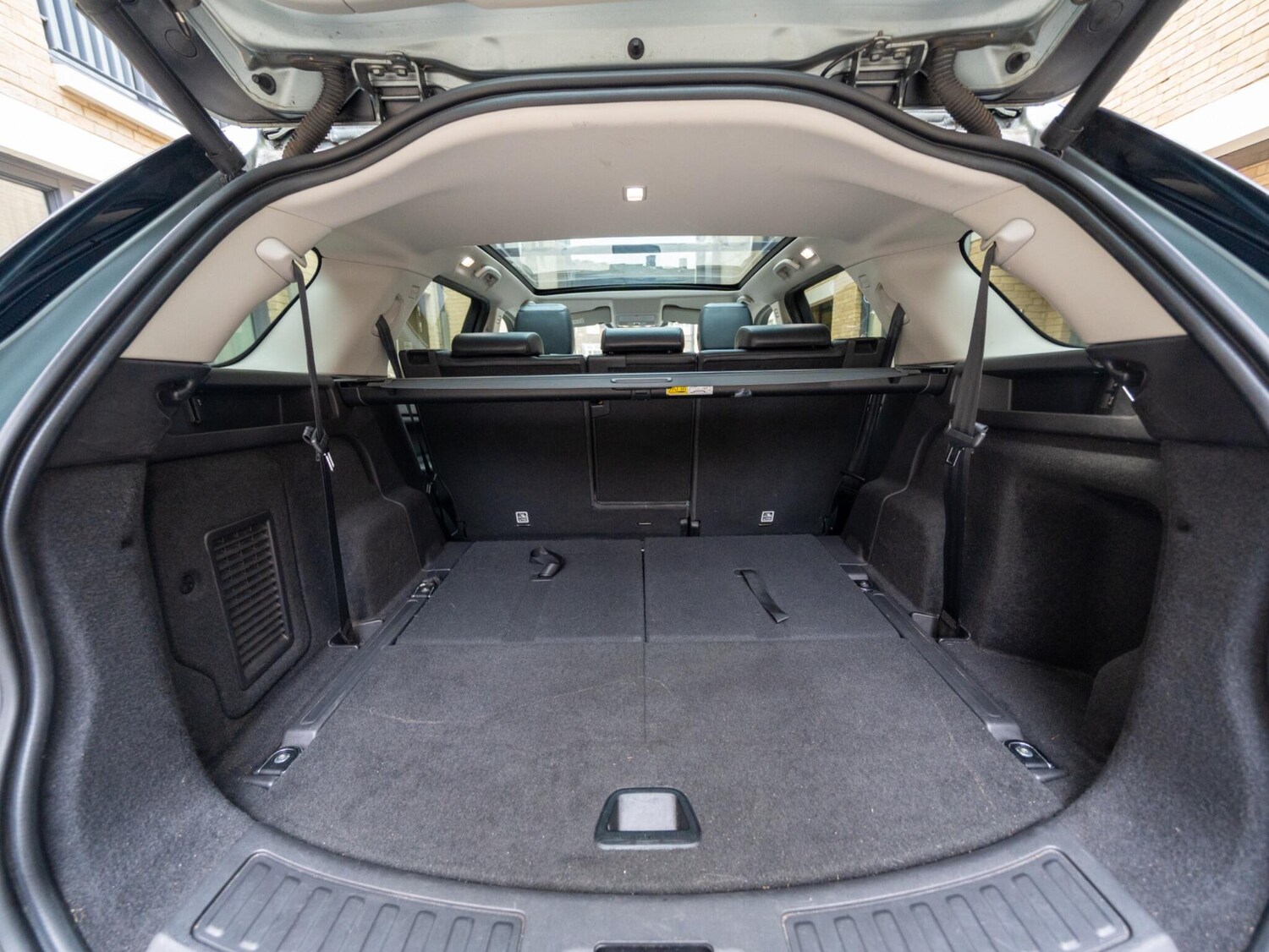 Used Land Rover Discovery Sport 2017 for sale - 77688846: Photo 45