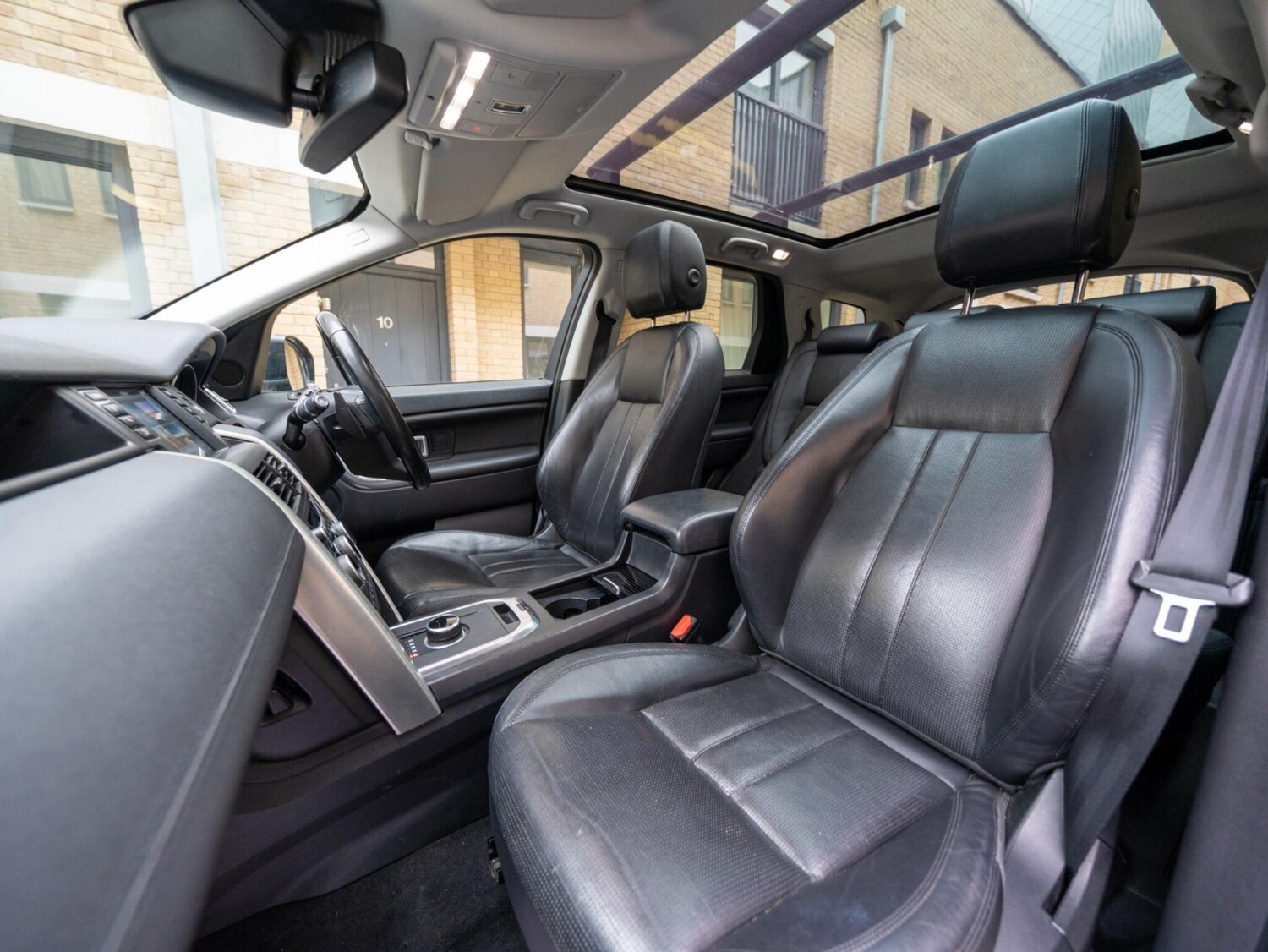 Used Land Rover Discovery Sport 2017 for sale - 77688846: Photo 52