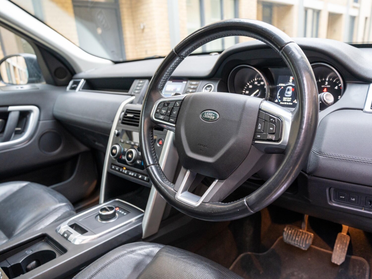 Used Land Rover Discovery Sport 2017 for sale - 77688846: Photo 71