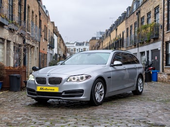 Used BMW 5 Series 2017 for sale - 77688848: Photo