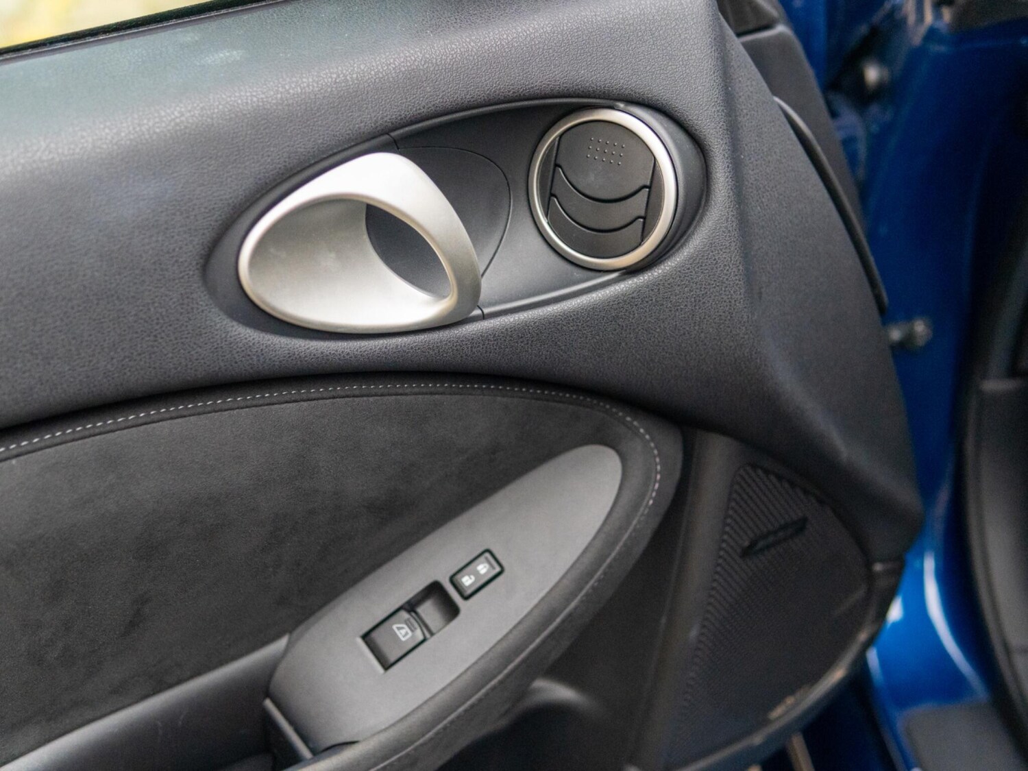 Used Nissan 370 Z for sale - 77688843: Photo 31