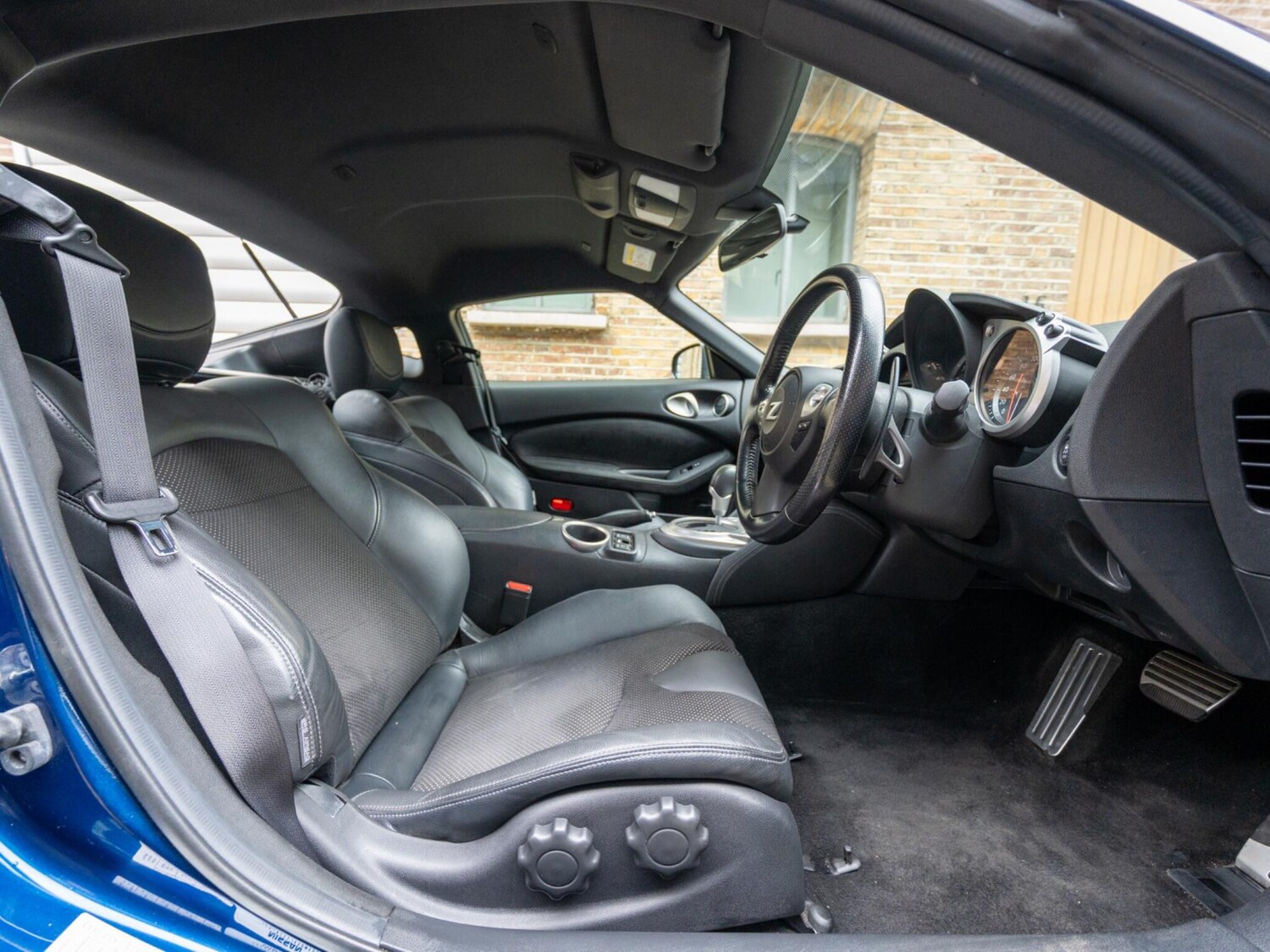 Used Nissan 370 Z for sale - 77688843: Photo 67