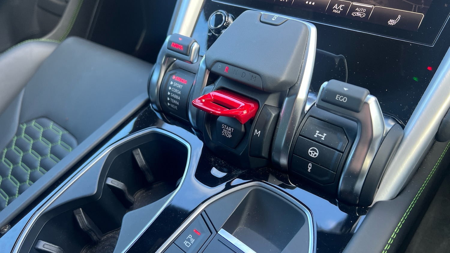 Used Lamborghini Urus 2022 for sale - 77837095: Photo 18