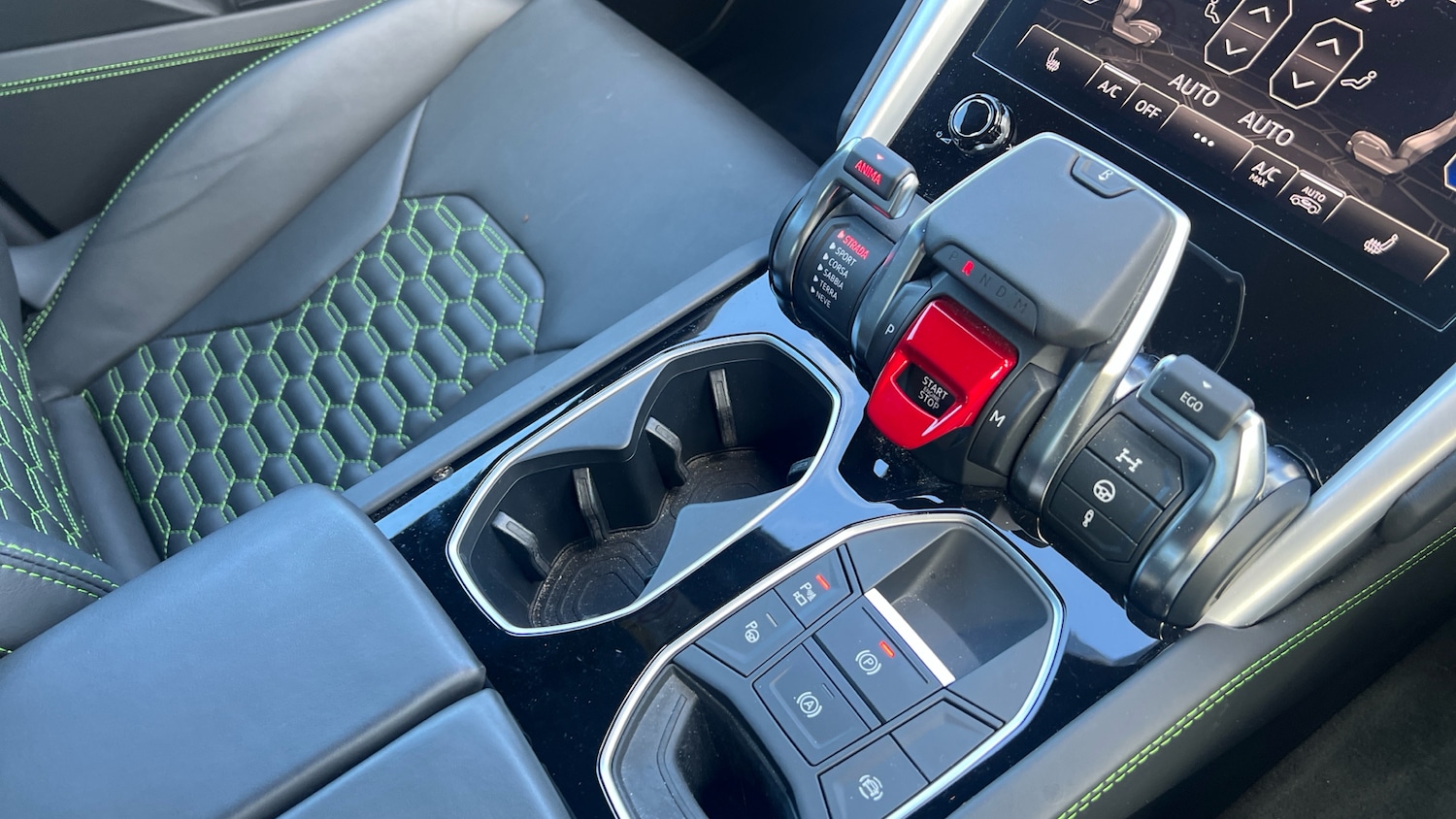 Used Lamborghini Urus 2022 for sale - 77837095: Photo 19