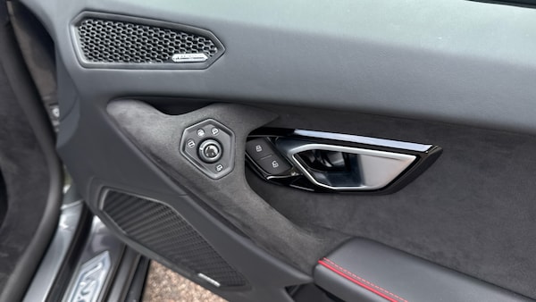 Used Lamborghini Huracan 2023 for sale - 75518028: Photo 16