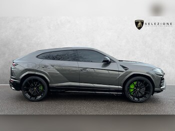 Used Lamborghini Urus 2021 for sale - 77277125: Photo