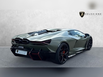 Used Lamborghini Revuelto 2024 for sale - 75309136: Photo