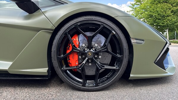 Used Lamborghini Revuelto 2024 for sale - 75309136: Photo 9
