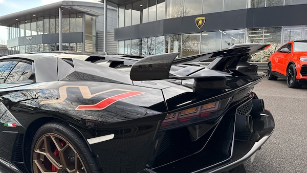 Used Lamborghini Aventador 2019 for sale - 73942281: Photo 10