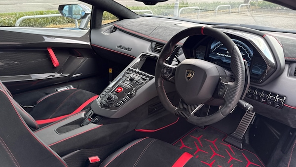 Used Lamborghini Aventador 2019 for sale - 73942281: Photo 6