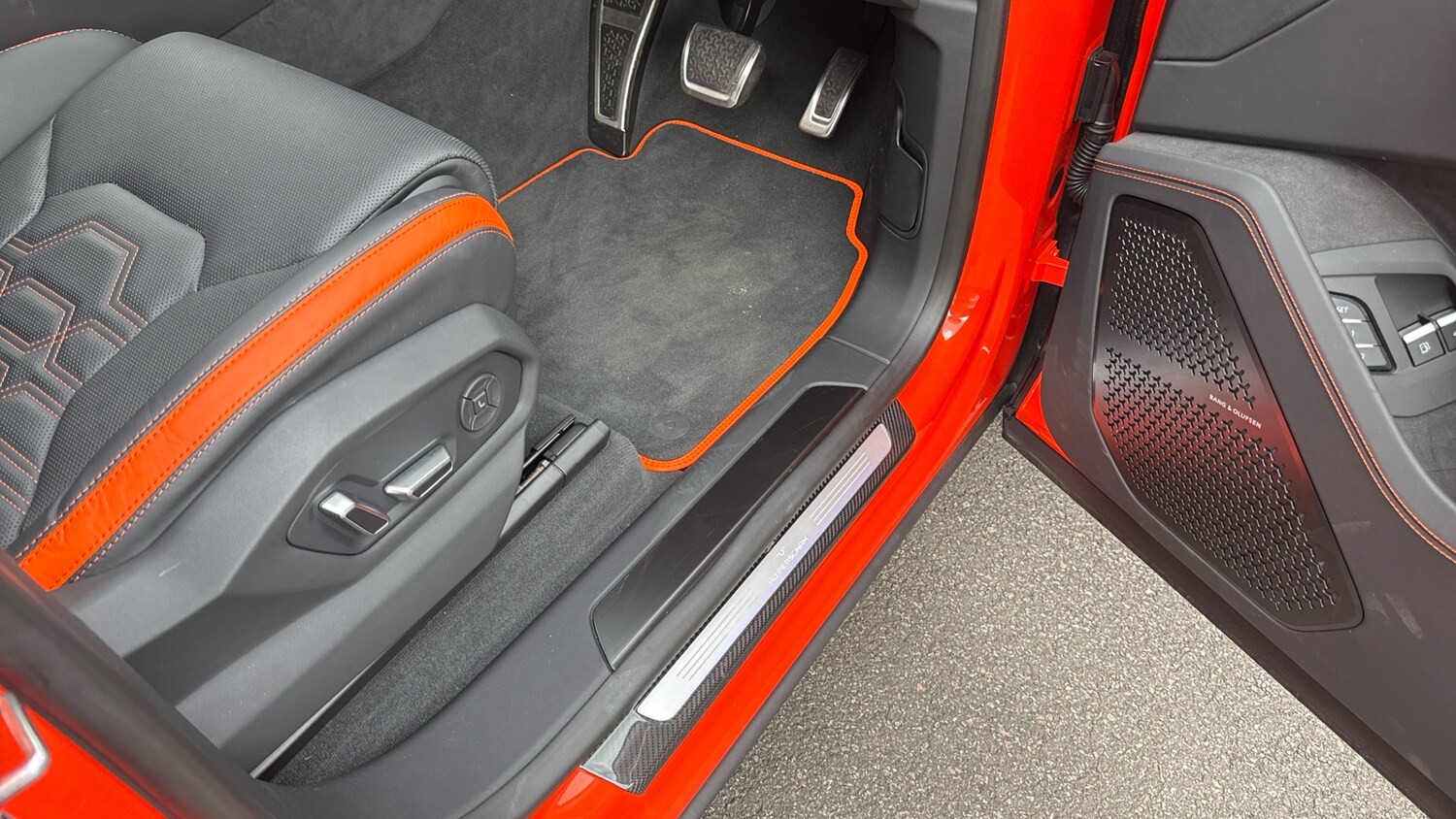 Used Lamborghini Urus 2025 for sale - 75694938: Photo 15