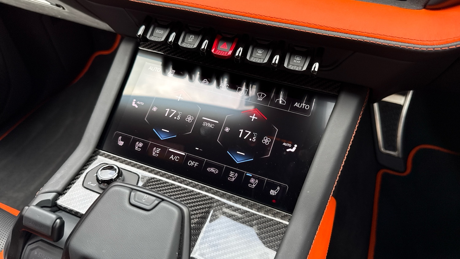 Used Lamborghini Urus 2025 for sale - 75694938: Photo 17