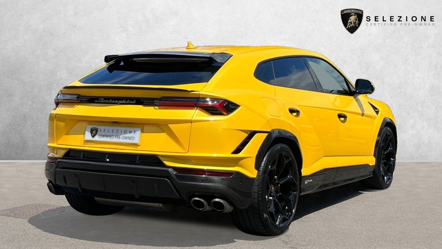 Used Lamborghini Urus 2023 for sale - 76547557: Photo 3