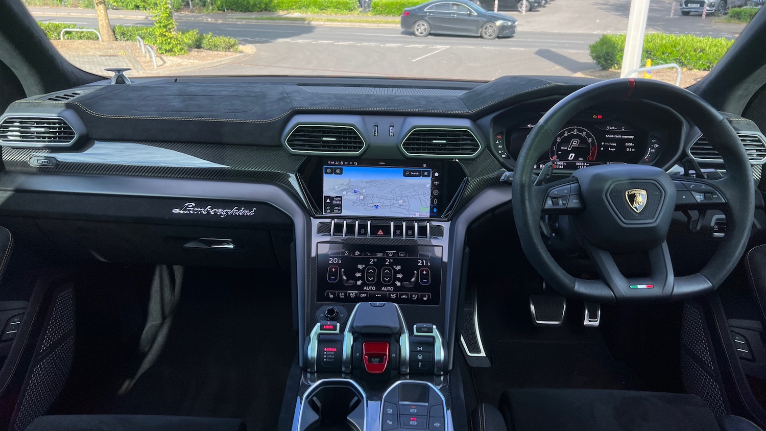 Used Lamborghini Urus 2023 for sale - 76547557: Photo 7