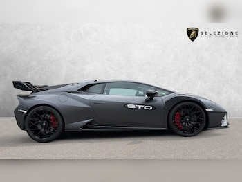 Used Lamborghini Huracan 2023 for sale - 79246284: Photo