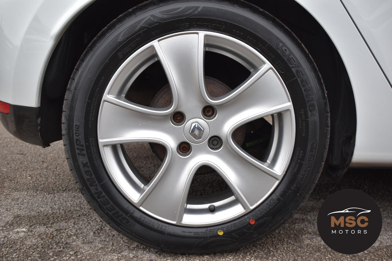 Used Renault Clio 2016 for sale - 76818130: Photo 26