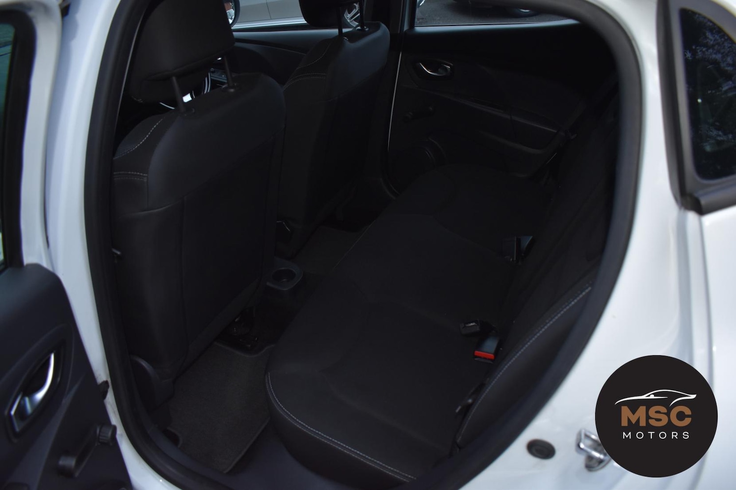 Used Renault Clio 2016 for sale - 76818130: Photo 39