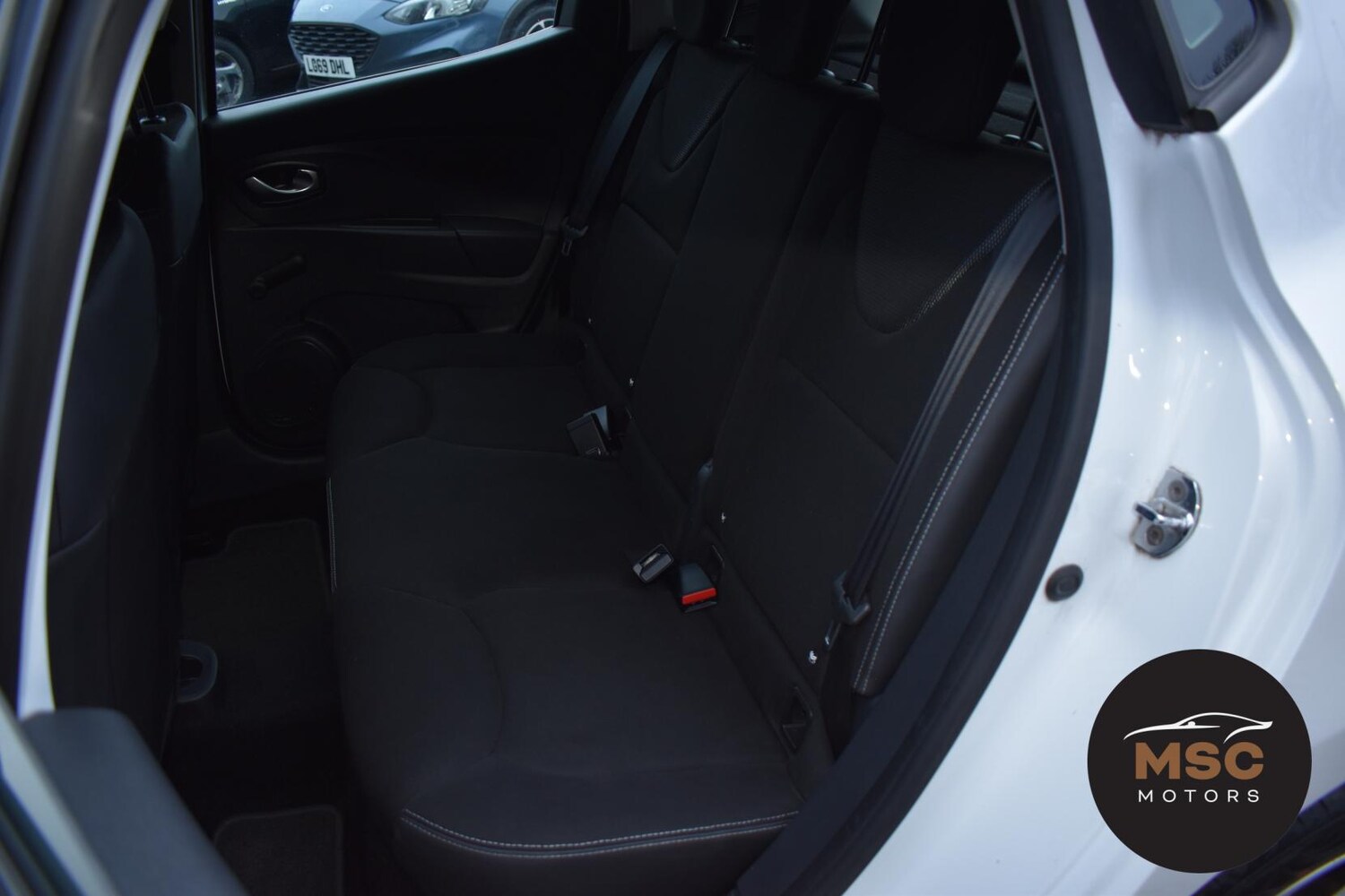 Used Renault Clio 2016 for sale - 76818130: Photo 40