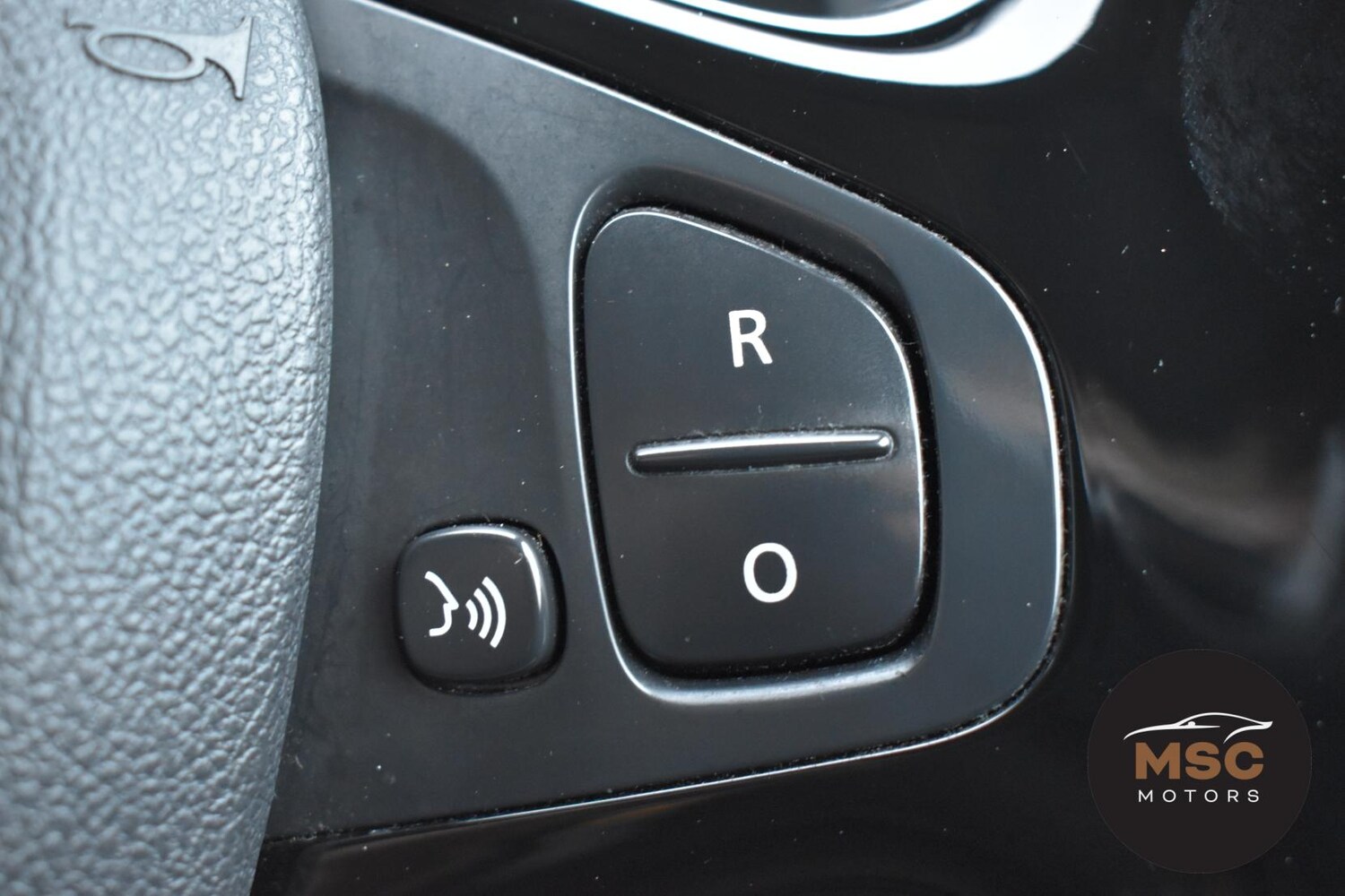 Used Renault Clio 2016 for sale - 76818130: Photo 48