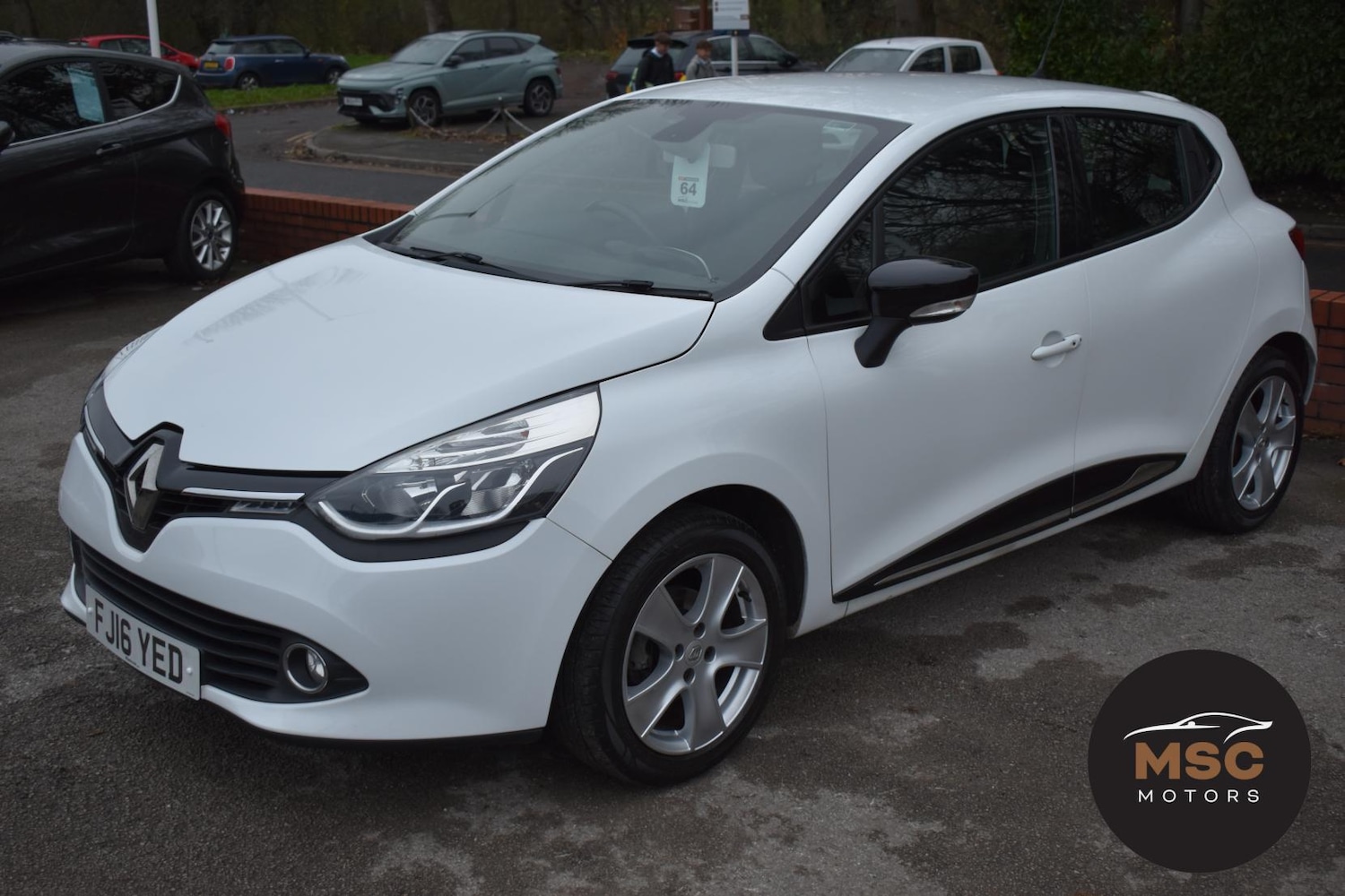 Used Renault Clio 2016 for sale - 76818130: Photo 5