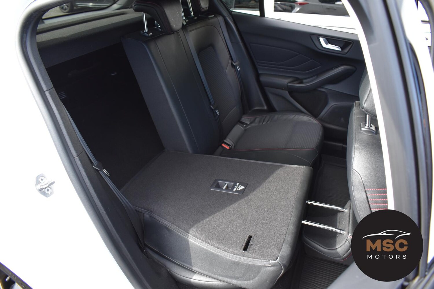 Used Ford Focus 2019 for sale - 76098084: Photo 40