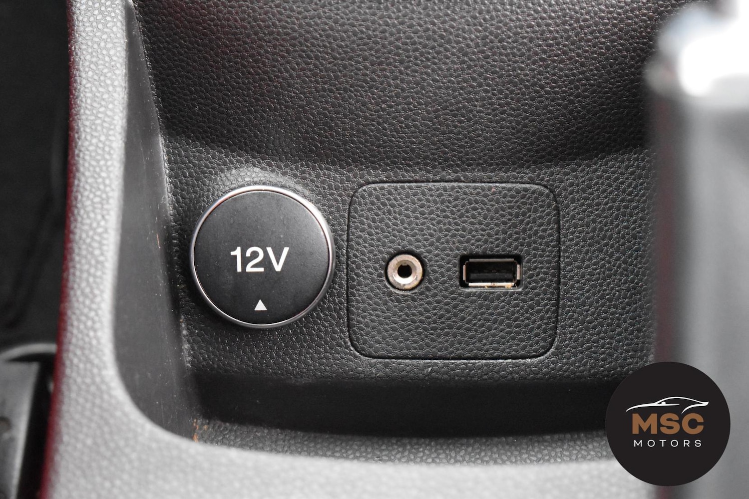 Used Ford Fiesta 2015 for sale - 77329556: Photo 40