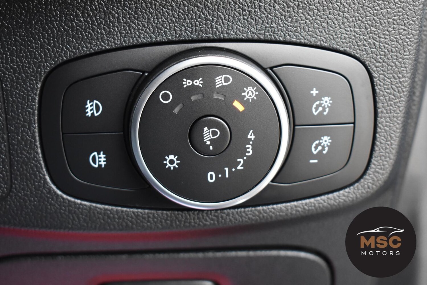 Used Ford Focus 2020 for sale - 77679051: Photo 29